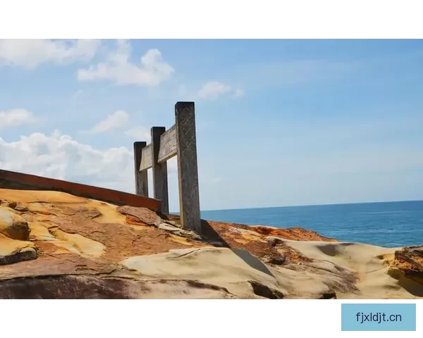 三亚海角区：不只网红，更是诗与远方的心灵栖居地